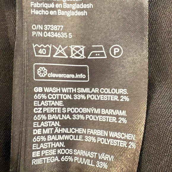 3/$30 - H&M Classic Black Chino Trousers - Picture 4 of 8